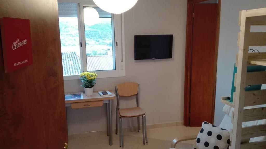 Apartaments Els Temporers Corbera Extérieur photo