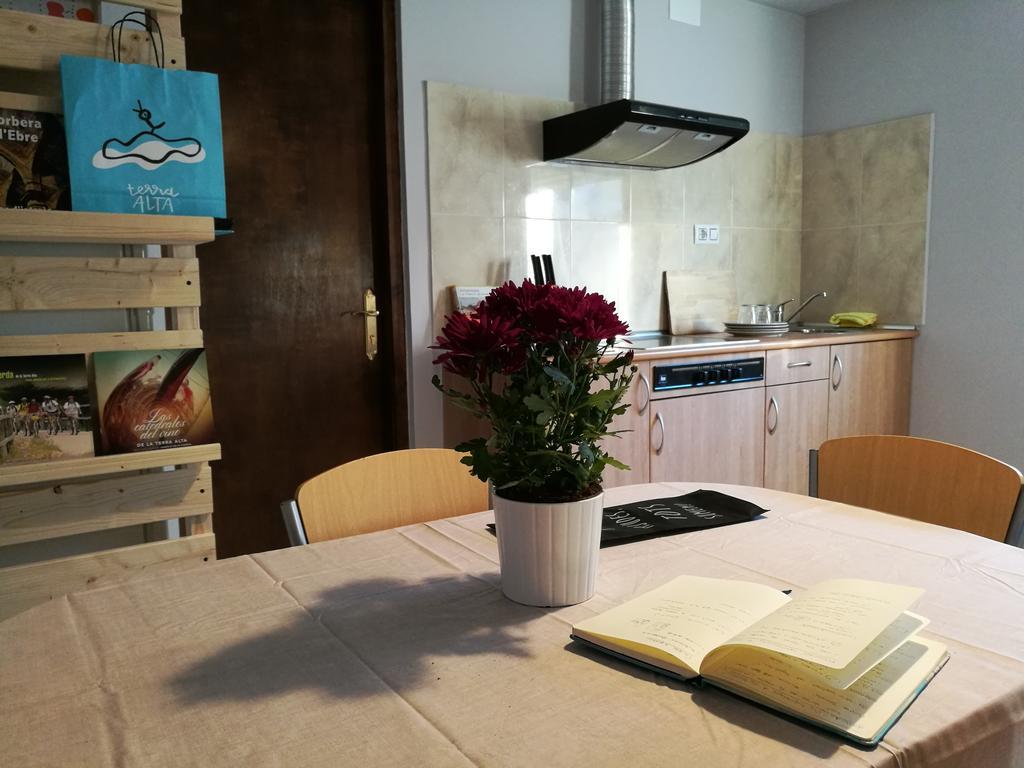 Apartaments Els Temporers Corbera Extérieur photo